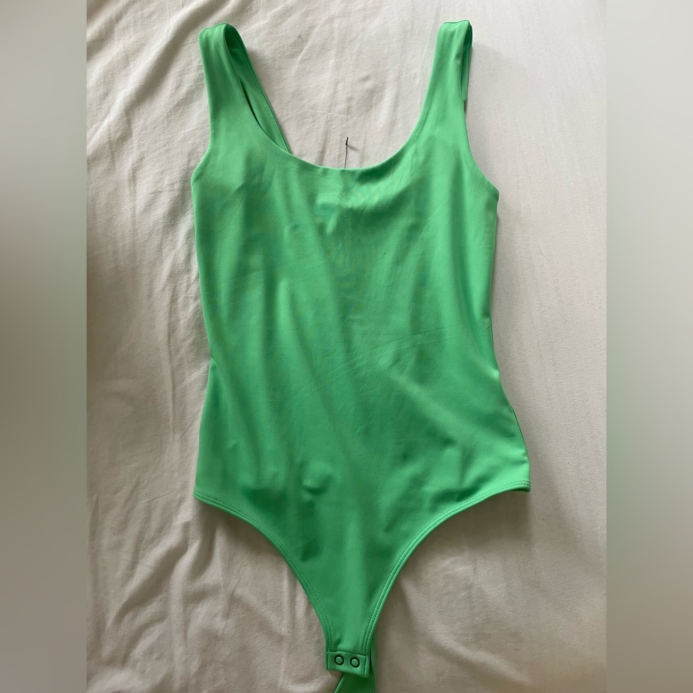 Express Women’s bodysuit